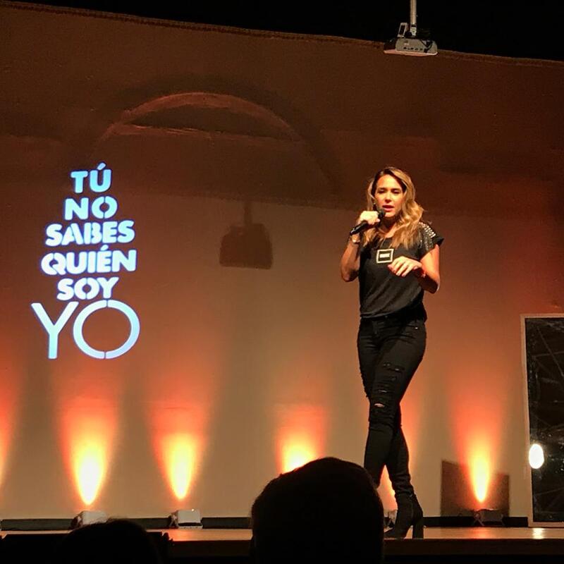 Erika de la Vega